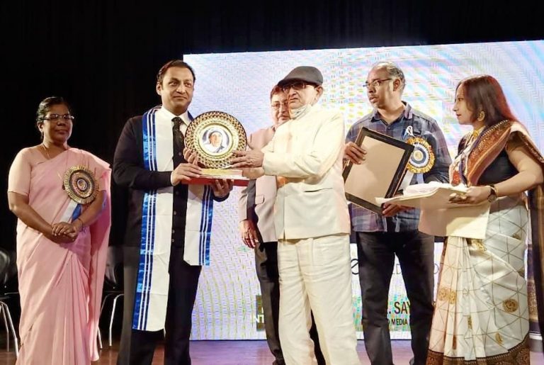 Sayem Sobhan Anvir Awarded International Mother Teresa Award
