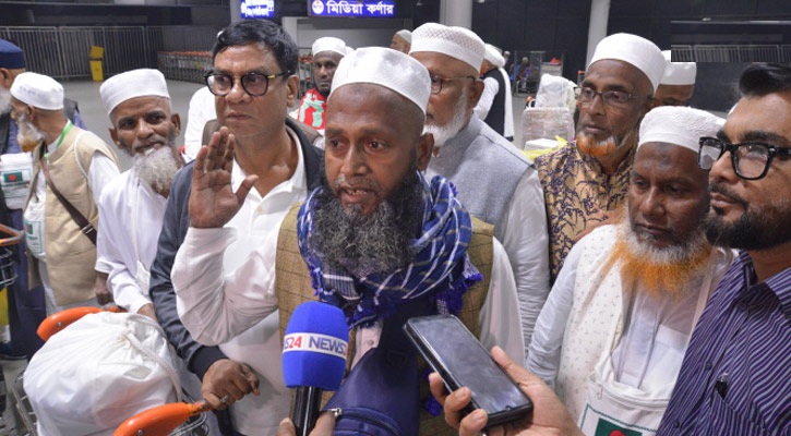 26 Umrah performers express gratitude to Bashundhara Group MD